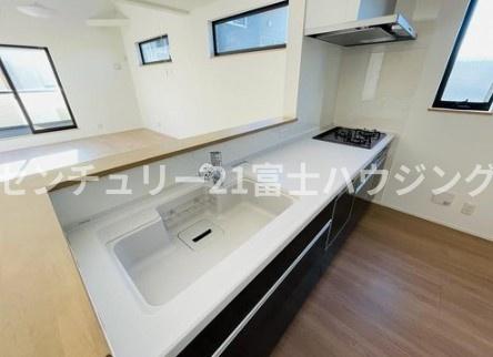 藤沢市葛原の中古一戸建て