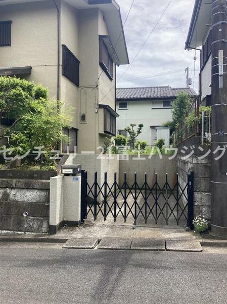 茅ヶ崎市堤　条件無売地　全1区画