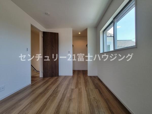 茅ケ崎市中島4期　新築戸建1号棟　全5棟