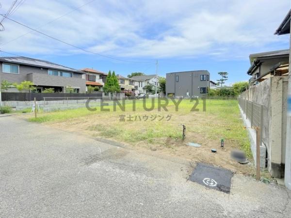 藤沢市鵠沼松が岡2丁目　条件無売地NO1全2区画