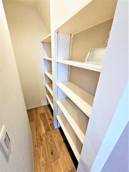 藤沢市善行2丁目　新築戸建2号棟　全5棟