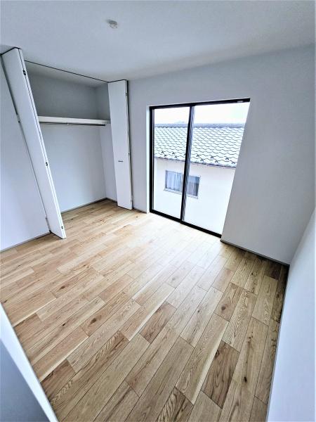 藤沢市善行2丁目　新築戸建2号棟　全5棟