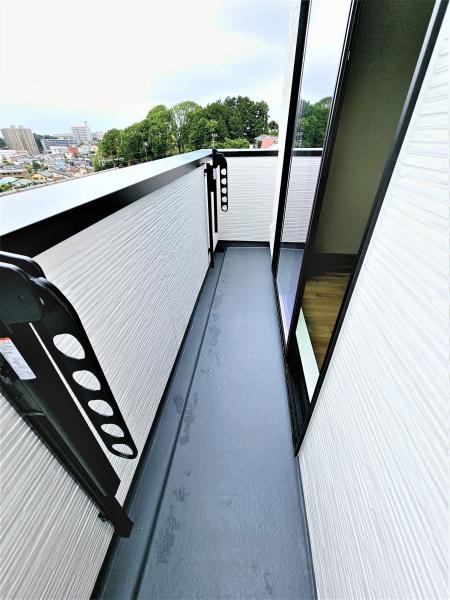 藤沢市善行2丁目　新築戸建2号棟　全5棟