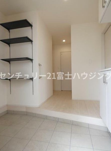 藤沢市善行６丁目の中古一戸建て