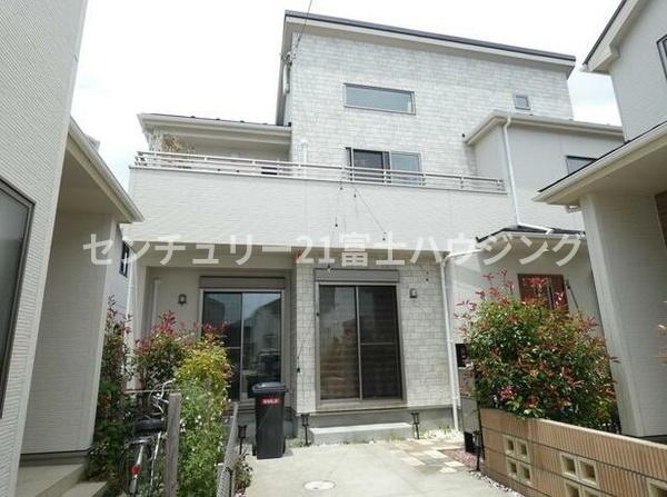 藤沢市善行6丁目　中古戸建