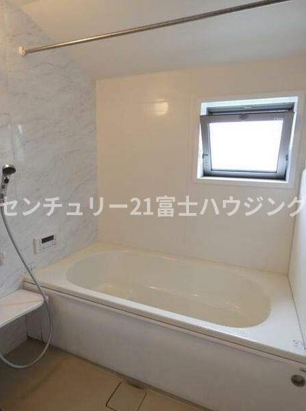 藤沢市善行6丁目　中古戸建