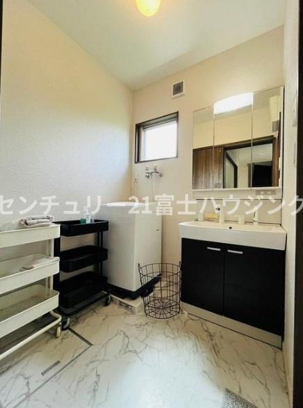鎌倉市笛田３丁目の中古一戸建て