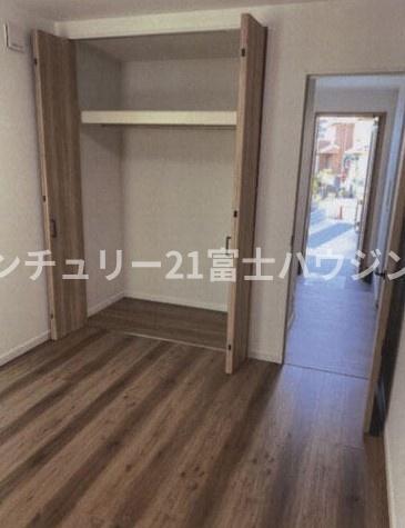 茅ヶ崎市松浪１丁目の中古一戸建て