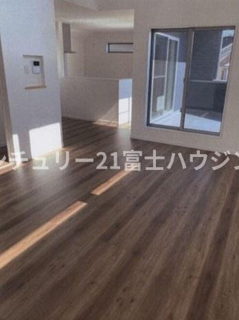茅ヶ崎市松浪1丁目　戸建A号棟　全3棟