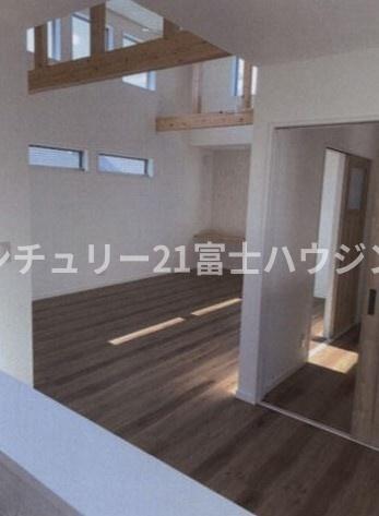 茅ヶ崎市松浪1丁目　戸建B号棟　全3棟