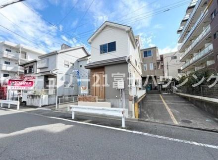 藤沢市朝日町の中古一戸建