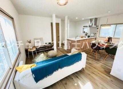藤沢市朝日町の中古一戸建