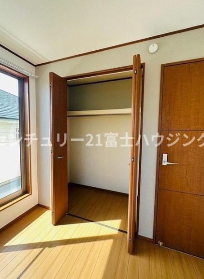 藤沢市鵠沼松が岡２丁目の中古一戸建て