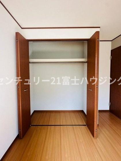 藤沢市鵠沼松が岡２丁目の中古一戸建て
