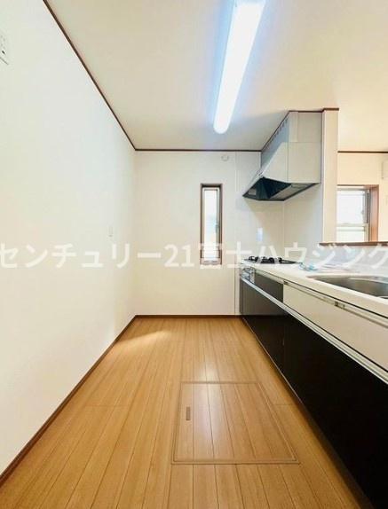藤沢市鵠沼松が岡２丁目の中古一戸建て