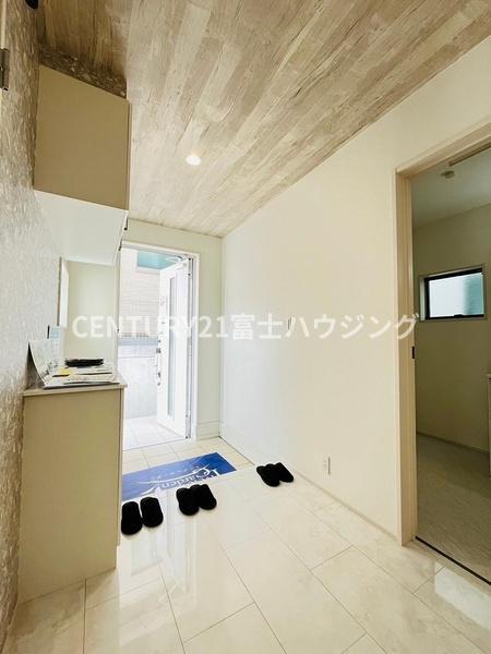 藤沢市石川5丁目　新築戸建2号棟　全7棟
