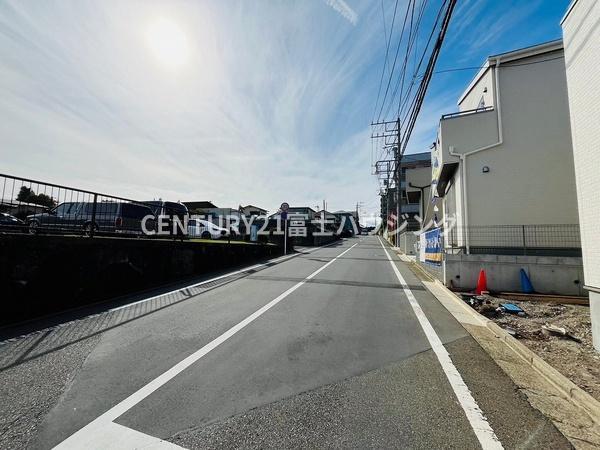 藤沢市石川5丁目　新築戸建2号棟　全7棟