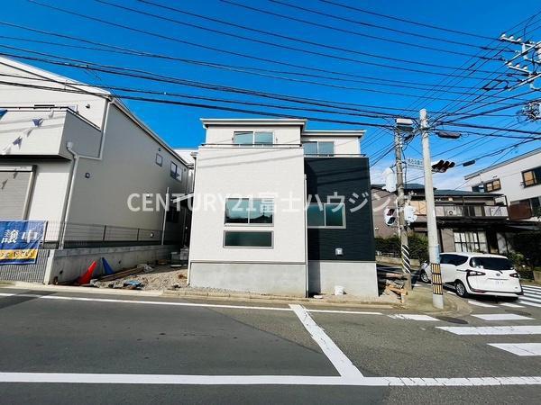 藤沢市石川5丁目　新築戸建4号棟　全7棟
