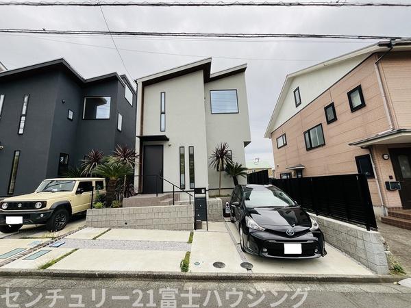 藤沢市片瀬山１丁目の中古一戸建