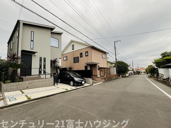 藤沢市片瀬山１丁目の中古一戸建て