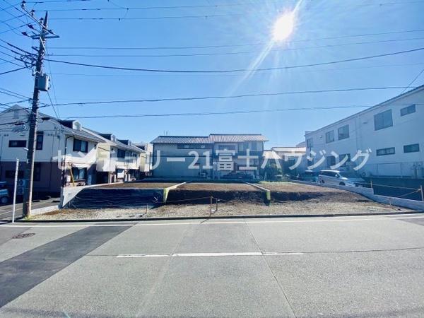 藤沢市石川6丁目　条件無売地NO3　全3区画
