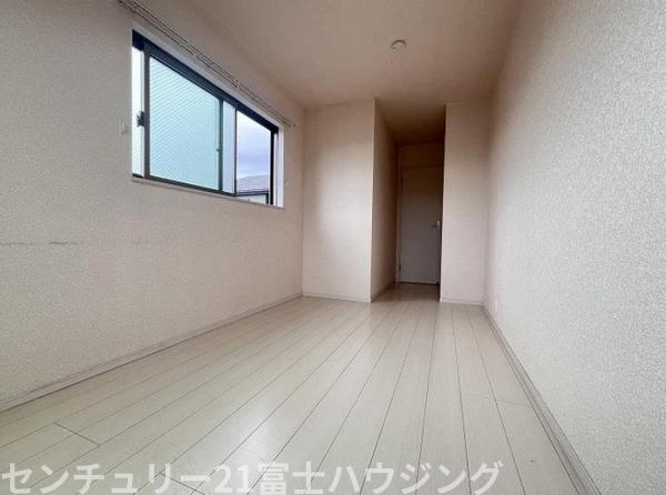 茅ヶ崎市本村３丁目の中古一戸建て