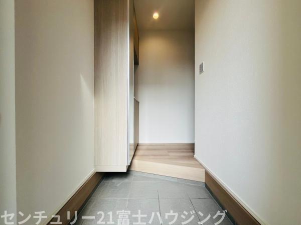 藤沢市辻堂元町2丁目　新築戸建2号棟　全3棟