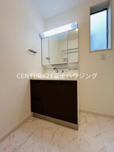 鎌倉市西御門２丁目の中古一戸建て