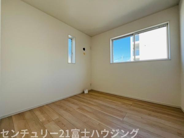 茅ヶ崎市赤羽根第13　新築戸建3号棟　全5棟