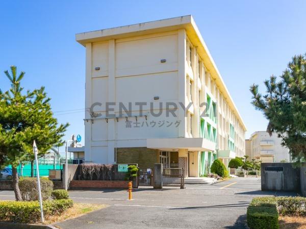 藤沢市辻堂6丁目の土地(高浜中学校)