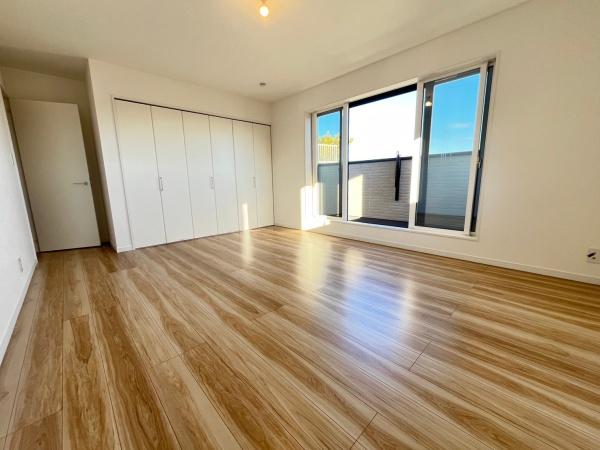 藤沢市白旗4丁目　新築戸建　全1棟
