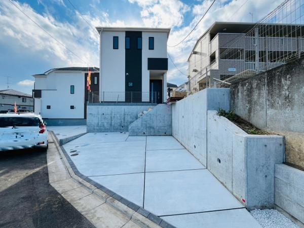 藤沢市高倉2231番　新築戸建A号棟　全5棟