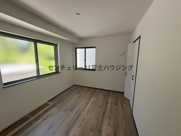 茅ヶ崎市浜竹1丁目　新築戸建5号棟　全5棟