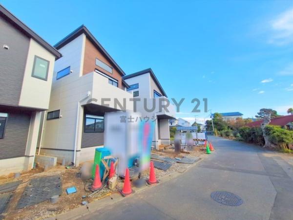 茅ヶ崎市西久保1期　新築戸建2号棟　全3棟