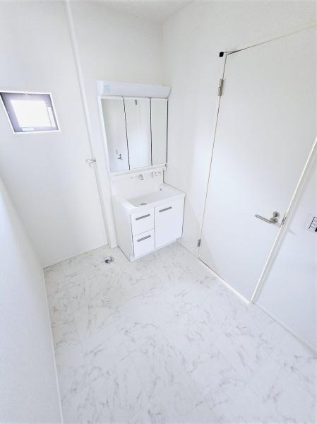 藤沢市辻堂元町2丁目2期　新築戸建1号棟　全2棟