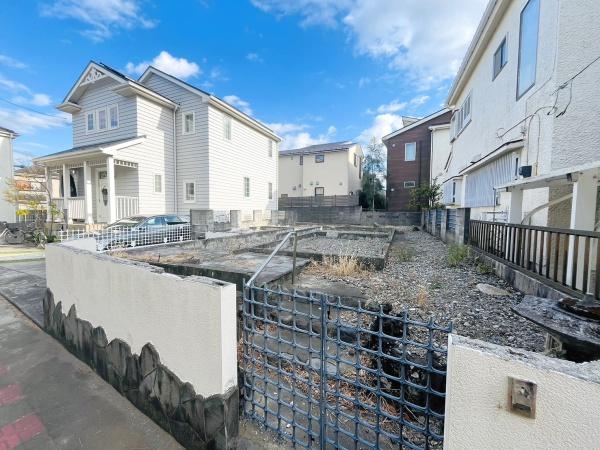 藤沢市鵠沼松が岡４丁目の土地