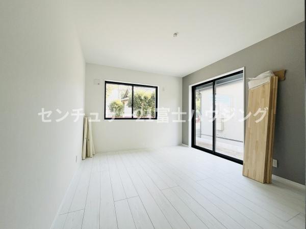 茅ヶ崎市小和田1丁目　新築戸建No.5　全7区画