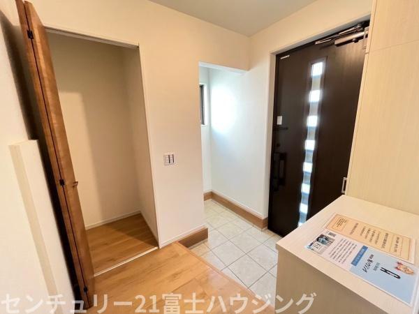 藤沢市城南1期　新築戸建1号棟　全3棟