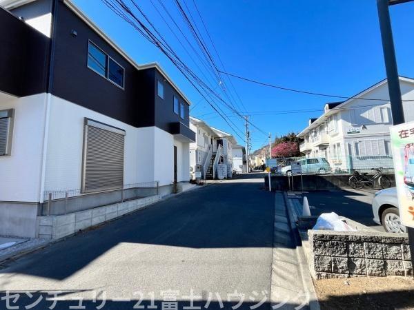 藤沢市城南1期　新築戸建1号棟　全3棟