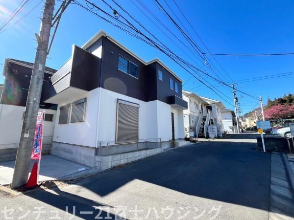 藤沢市城南1期　新築戸建1号棟　全3棟