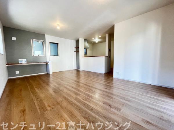 藤沢市城南1期　新築戸建1号棟　全3棟