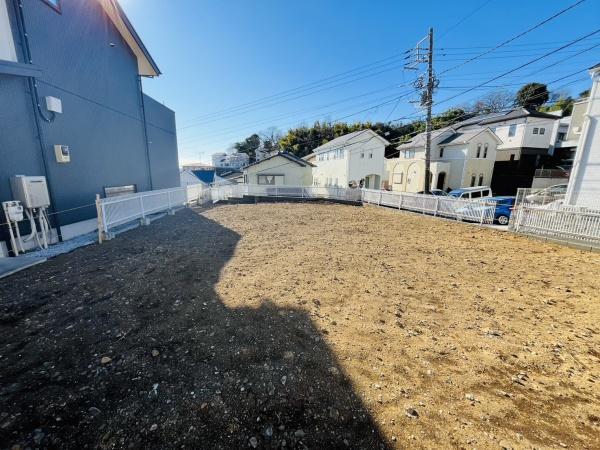 藤沢市白旗4丁目　条件無売地　全1区画