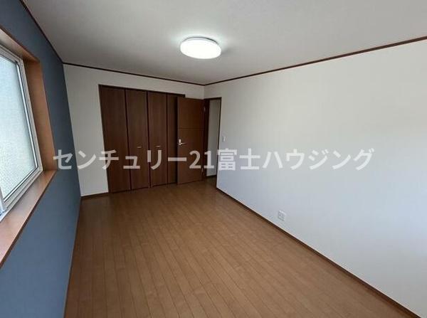 茅ヶ崎市香川６丁目の中古一戸建て