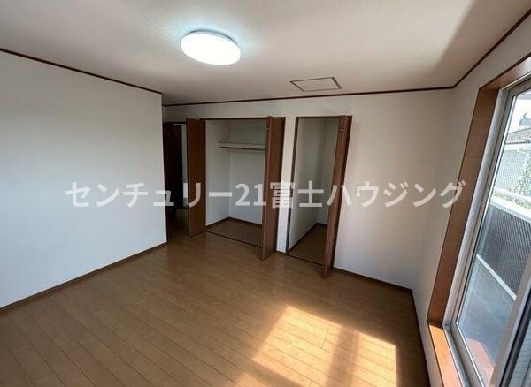 茅ヶ崎市香川６丁目の中古一戸建て