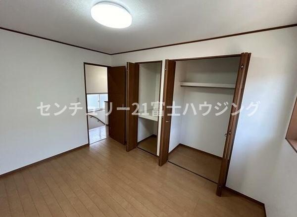茅ヶ崎市香川６丁目の中古一戸建て