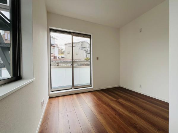 藤沢市本藤沢３丁目の中古一戸建て