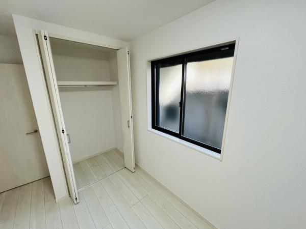 藤沢市藤が岡2丁目　新築戸建2号棟　全3棟
