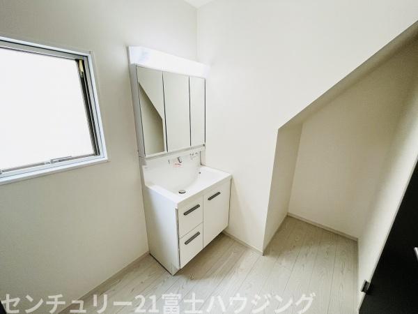 藤沢市辻堂東海岸2期　新築戸建3号棟　全3棟