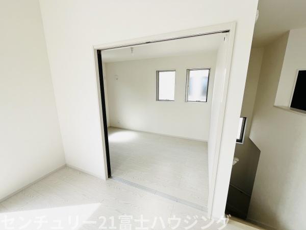 藤沢市辻堂東海岸2期　新築戸建3号棟　全3棟