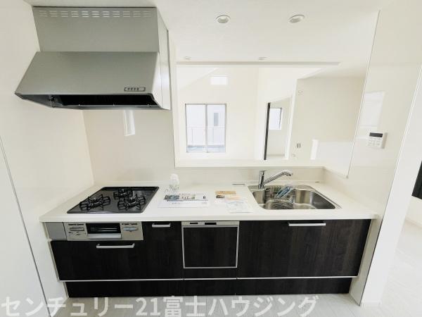藤沢市辻堂東海岸2期　新築戸建3号棟　全3棟